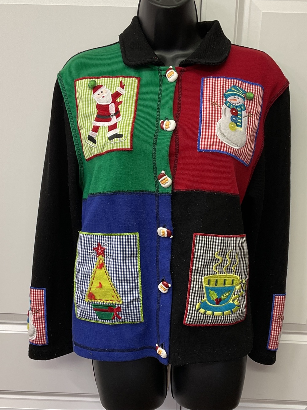 Onque Casuals Festive Patchwork Holiday Sweater- Red, Green, Blue, Black size M